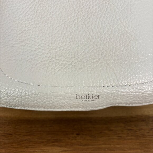 Botkier Waverly Light Gray Pebbled Leather Shoulder Bag - Picture 4 of 10